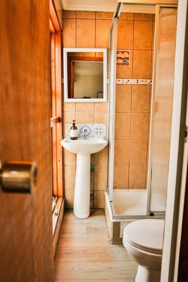 Hostal Mito 瓦尔帕莱索 外观 照片